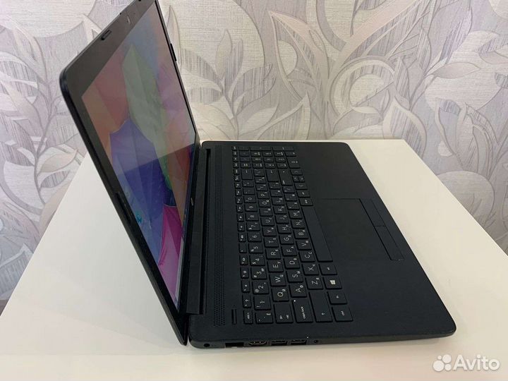 Ноутбук HP 15-db0460ur