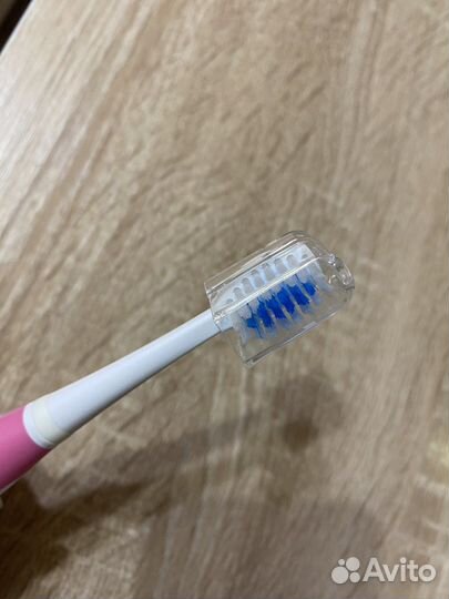 Электрическая звуковая зубная щетка CS-161