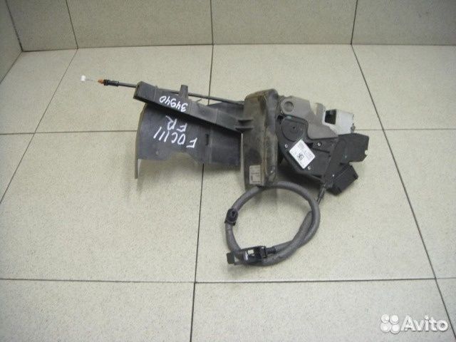 Замок двери комплект Ford Focus 3