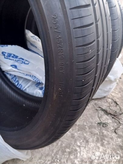 Triangle Sports TH201 255/35 R19 ZR