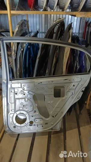 Задняя правая дверь тагаз Вега