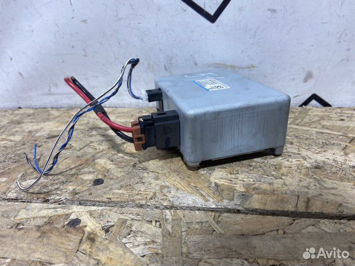 Блок управления рулевой колонкой Mitsubishi