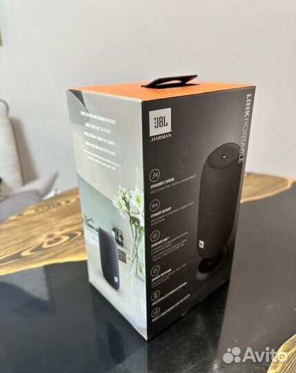 JBL link portable Алиса от Яндекс