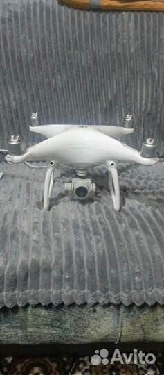 Квадрокоптер dji phantom 4