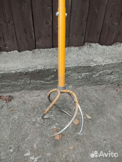 Ручной культиватор