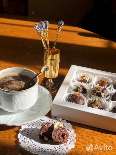 Шоколадные конфеты ручной работы с начинками