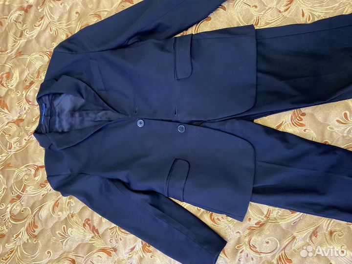 Школьный костюм