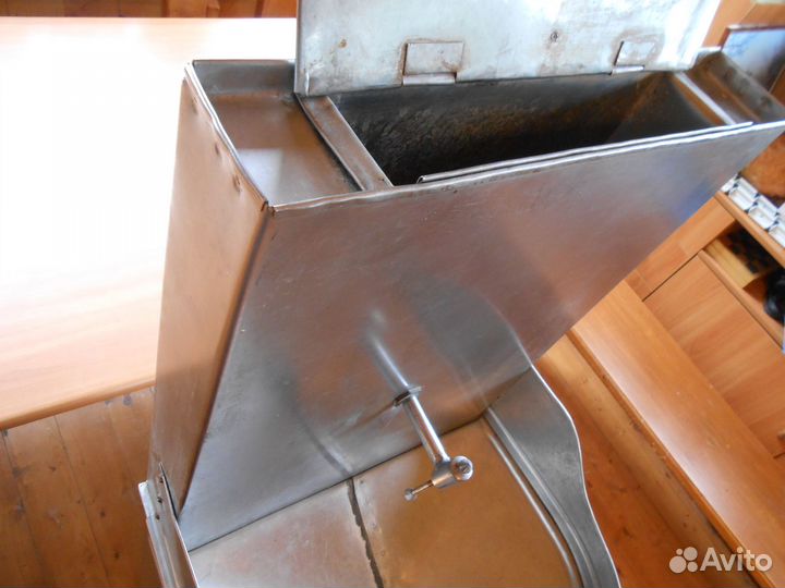 Умывальник рукомойник