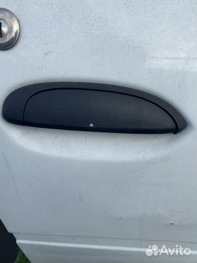 Ручка двери передней наружная правая Renault Logan