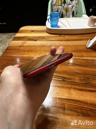 iPhone 8 Plus, 64 ГБ