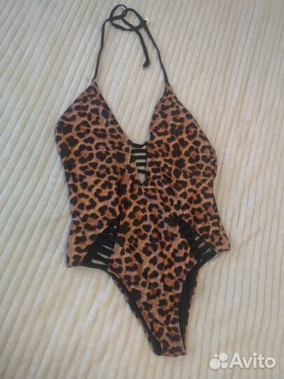 Купальник женский слитный размер 46 48