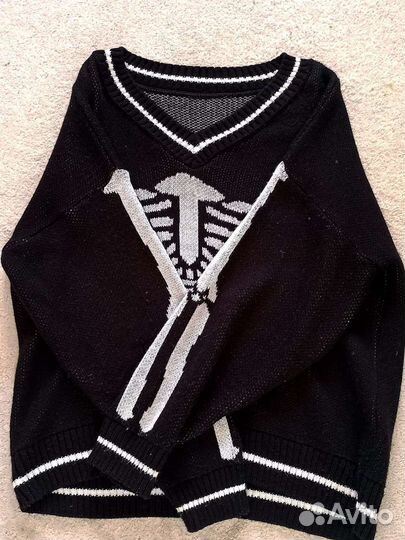 Свитер женский оверсайз