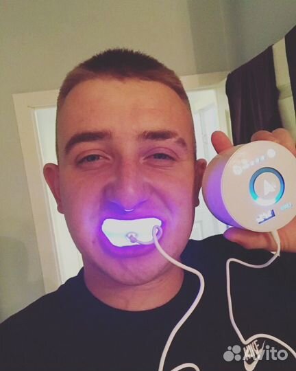 Отбеливание зубов Viaila