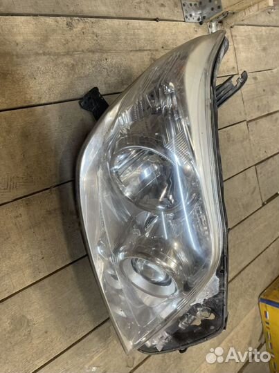 Фара с дефектами Toyota land cruiser Prado 150