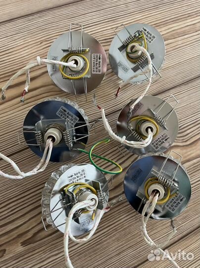 Светильник встраиваемый