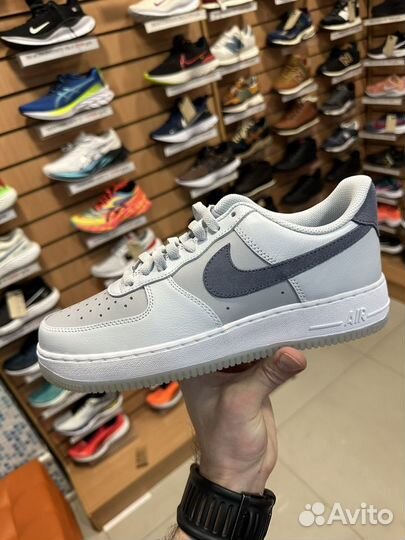 Nike air force 1 07 lv8