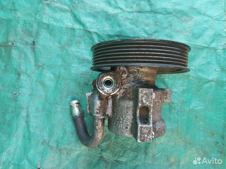 Насос гидроусилителя Chevrolet Aveo T200 2003-2008