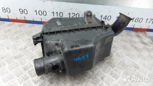 Корпус воздушного фильтра toyota RAV 4 ZCA2 (4BR07NQ01)