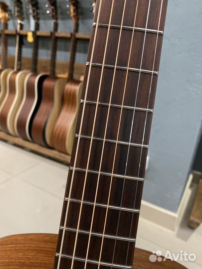 Lag T70A акустическая гитара