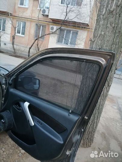 Каркасные шторки на Лада Гранта