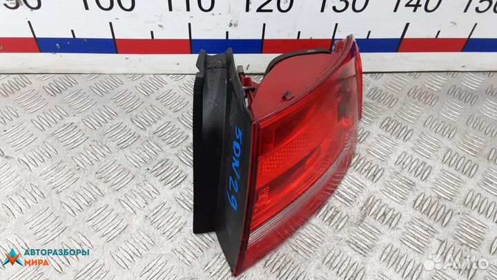 Фонарь задний правый Audi A4 B8/8K 2009 8K5945096D