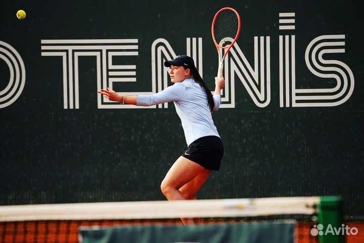 Тренер по теннису