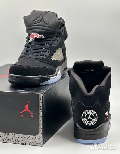 Nike Air Jordan 5 Retro