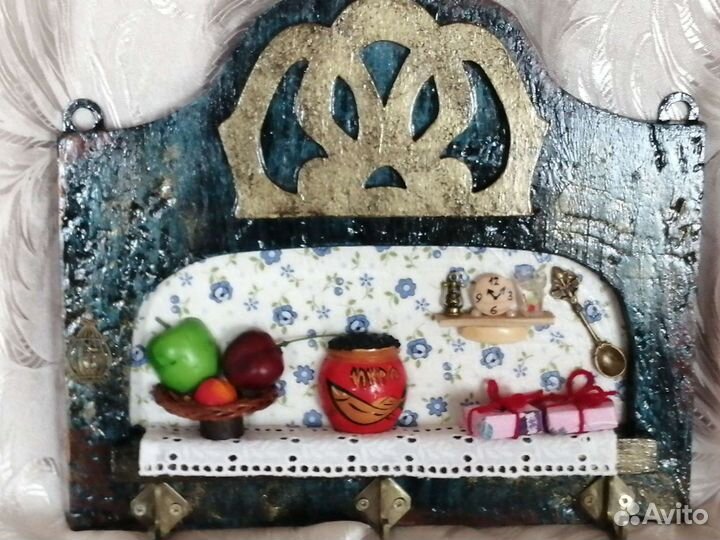 Ключница. подвеска для ключей, полотенец. подарок