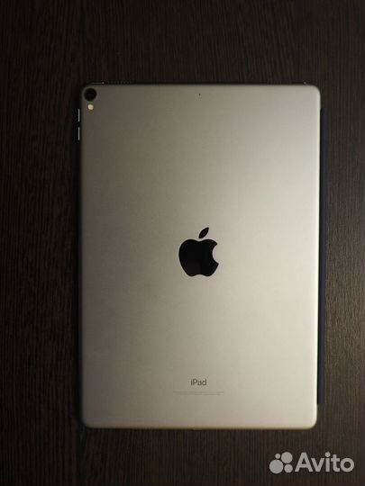 Продам Apple iPad Pro 10.5 256Gb Wi-Fi Space Gray