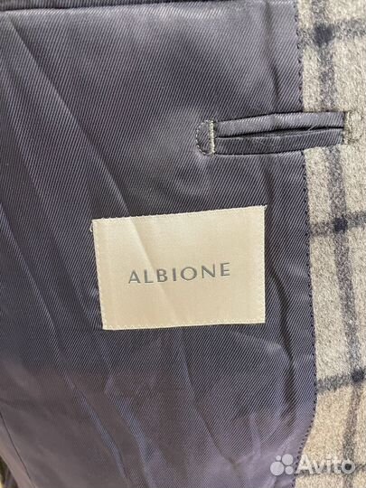 Пальто Albione 54