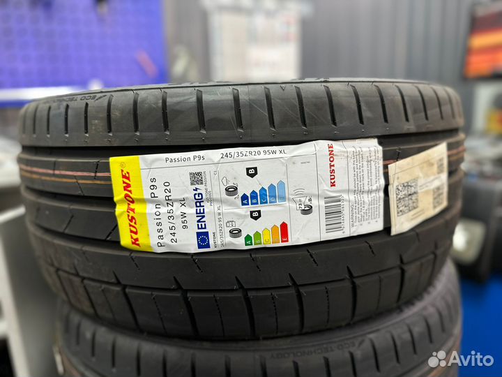 Kustone Passion P9S 245/35 R20 и 275/30 R20