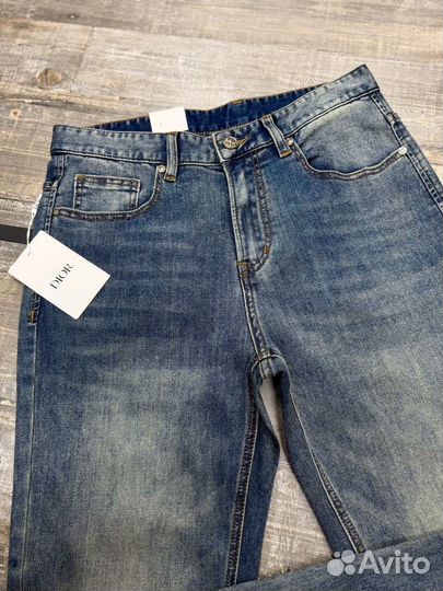 Джинсы christian dior