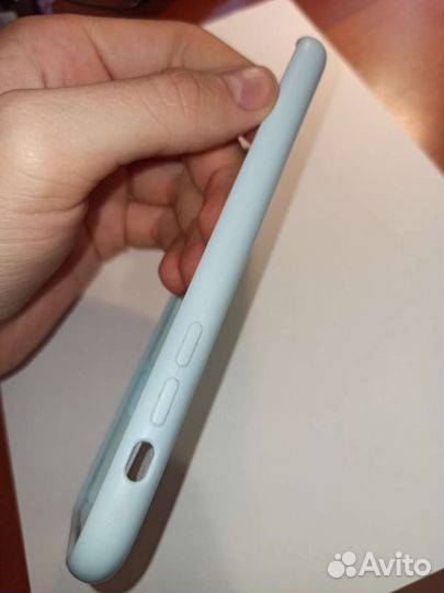 Чехол на iPhone 11