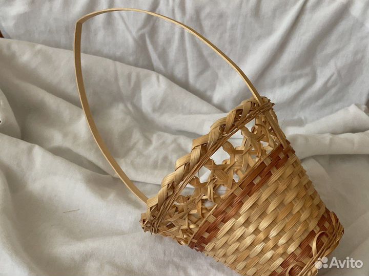Корзина плетеная