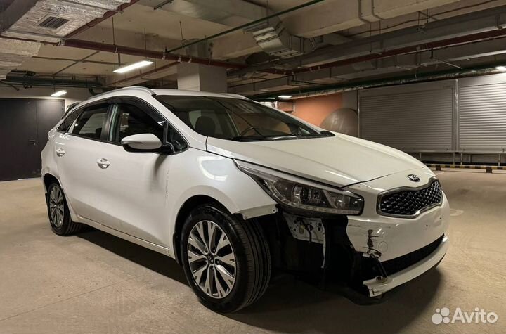 Kia Ceed 1.6 AT, 2018, битый, 52 391 км