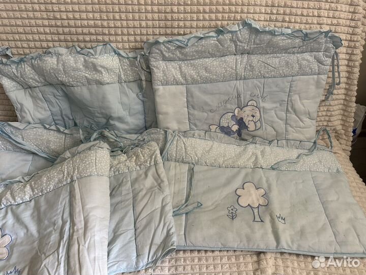 Бортики в кроватку