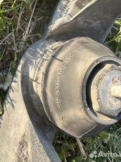 Подушка двигателя Audi a6/100 c4