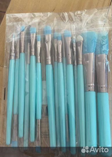 Набор кистей для макияжа. Новый. 13 штук