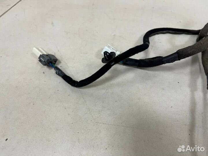 Б/У Проводка двери 918203E011 Hyundai-KIA