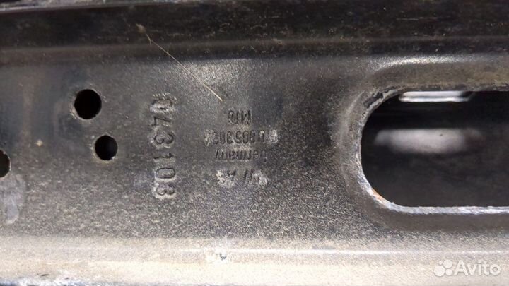 Рамка передняя Volkswagen Touran, 2004