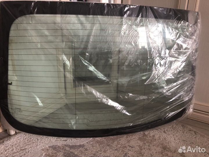 Заднее стекло для Renault Fluence 2010-2017