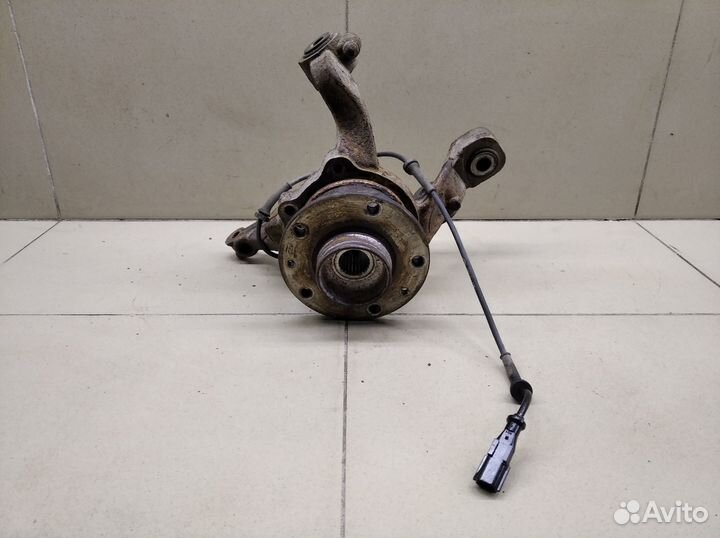 Кулак поворотный задний левый Duster 2012