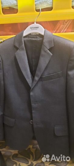 Школьный костюм + в подарок жилетка Batton Blue