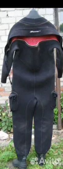 Сухой гидрокостюм для дайвинга Beaver