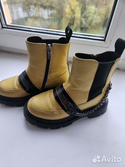 Ботинки демисезонные для девочки 32 размера