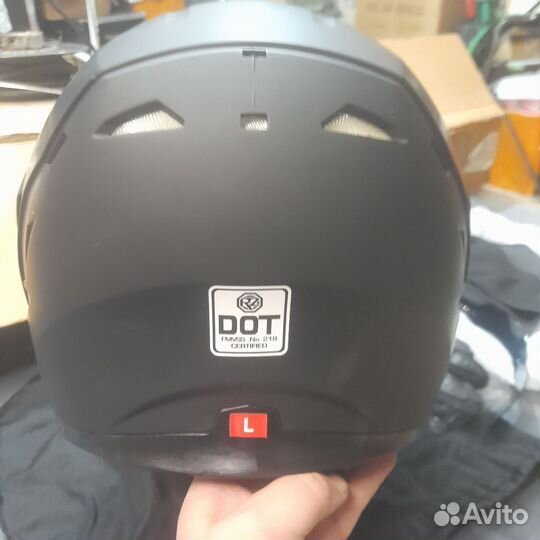Мотошлем новый
