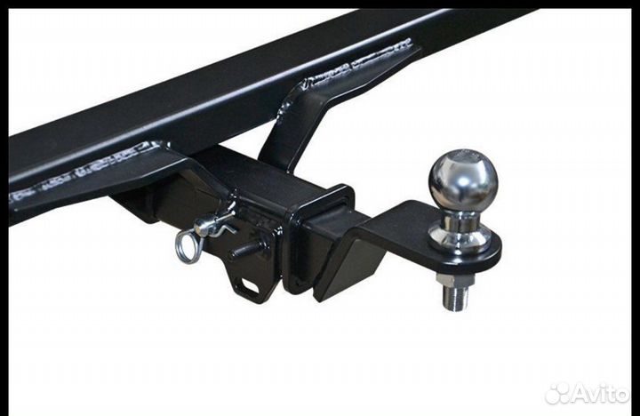 Фаркоп на ларгус