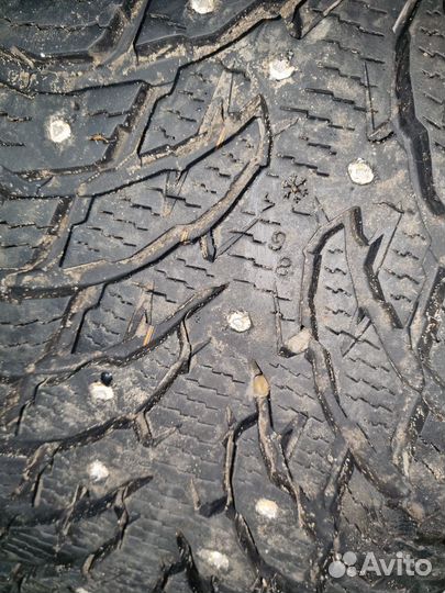 Nokian Tyres Hakkapeliitta 9 SUV 255/55 R20