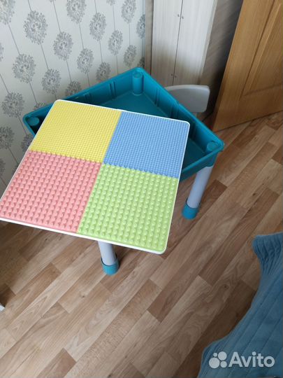 Детский столик и стульчик