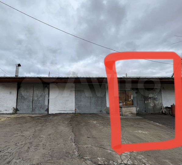 Гараж, > 30 м²